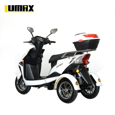 Scooter bianco elettrico per piccolo triciclo per il tempo libero per adulti e famiglie, per portare i bambini a scuola